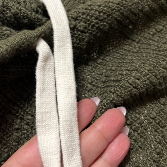 Natural Reflections green hooded sweater - Picture 3 of 6